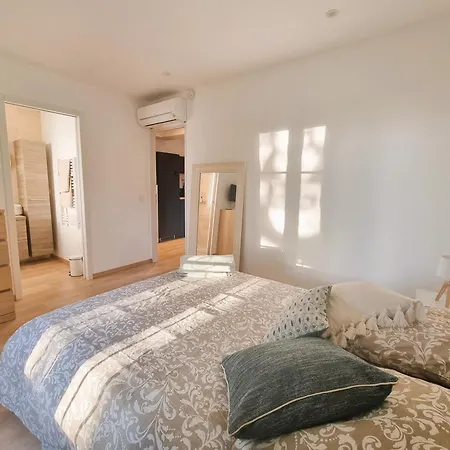 Superbe Terrasse Et Parking Prive * サントロペ