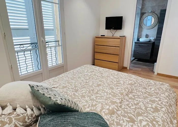 Superbe Terrasse Et Parking Prive Saint-Tropez