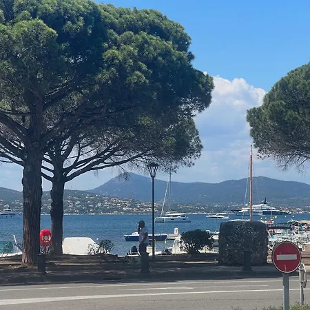 Superbe Terrasse Et Parking Prive * سان تروبيه