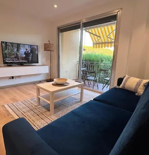 Superbe Terrasse Et Parking Prive Apartmán *